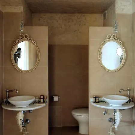 Hotel Tunel Del Hada